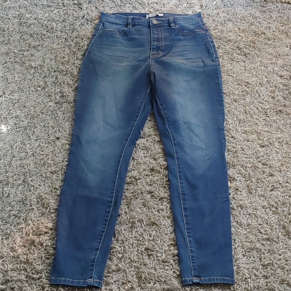 Never Worn High-wasted Jeans